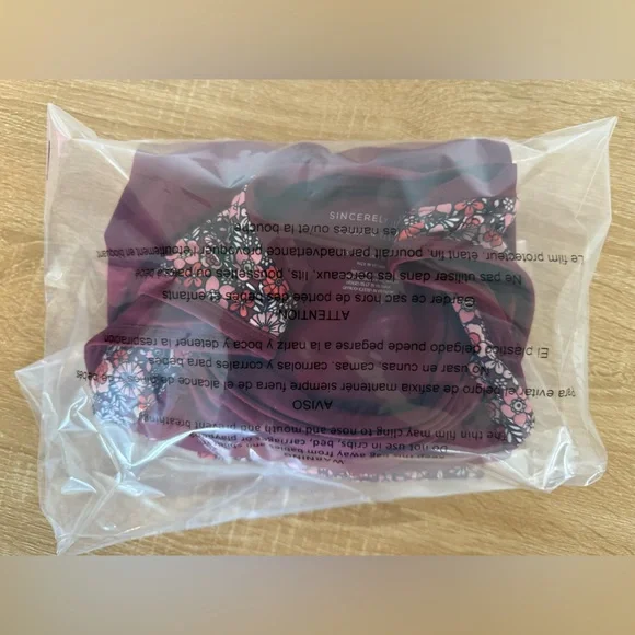 Sincerely Jules Burgundy Floral Golf / Tennis Set - Picture 11 of 11